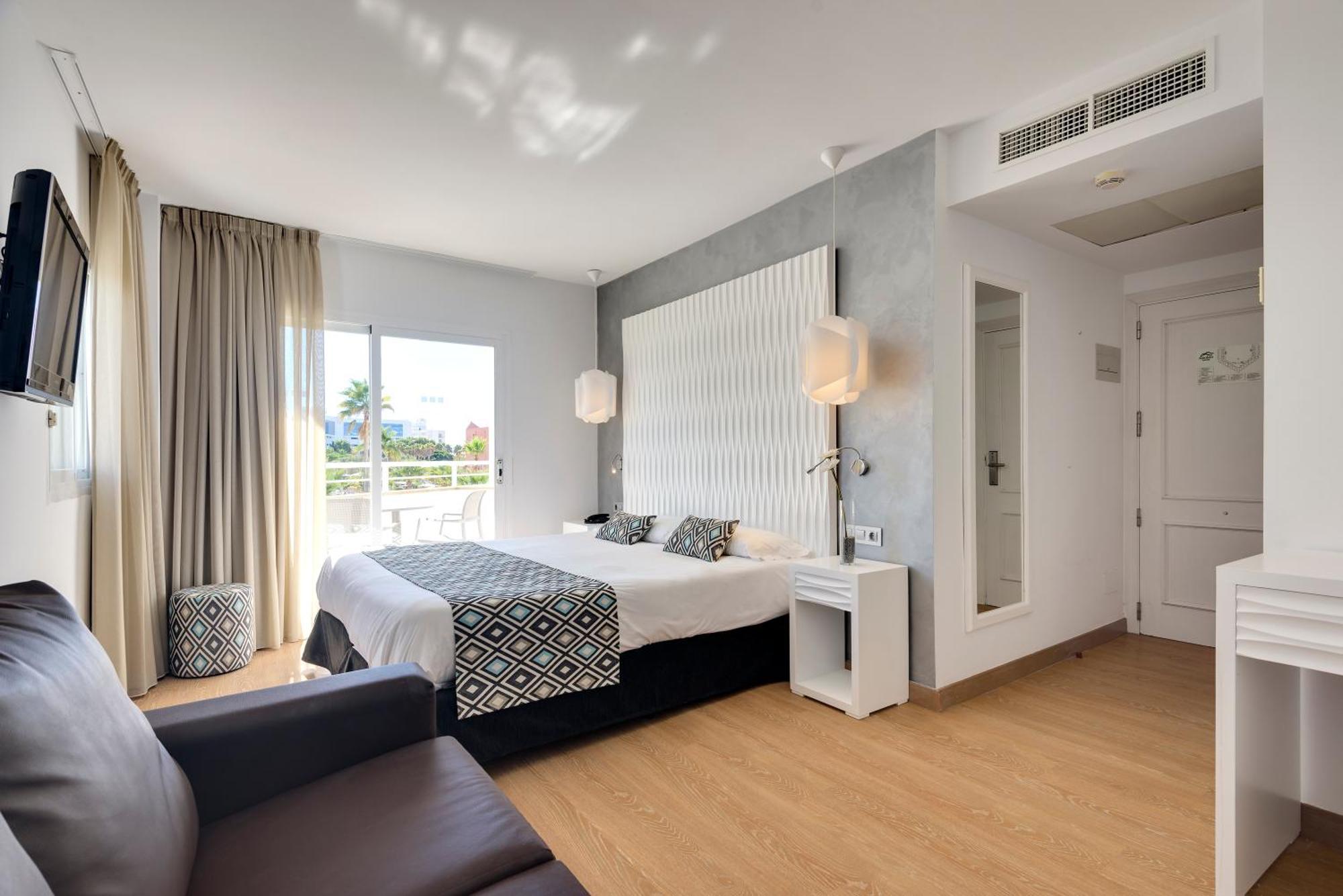 Cala Millor Garden Hotel - Adults Only Esterno foto